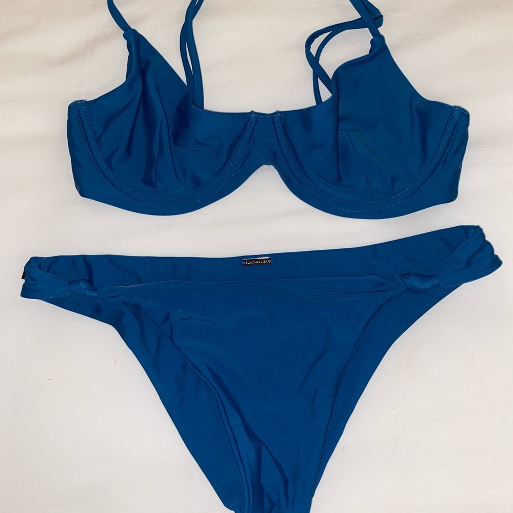 Blackbough blue bikini